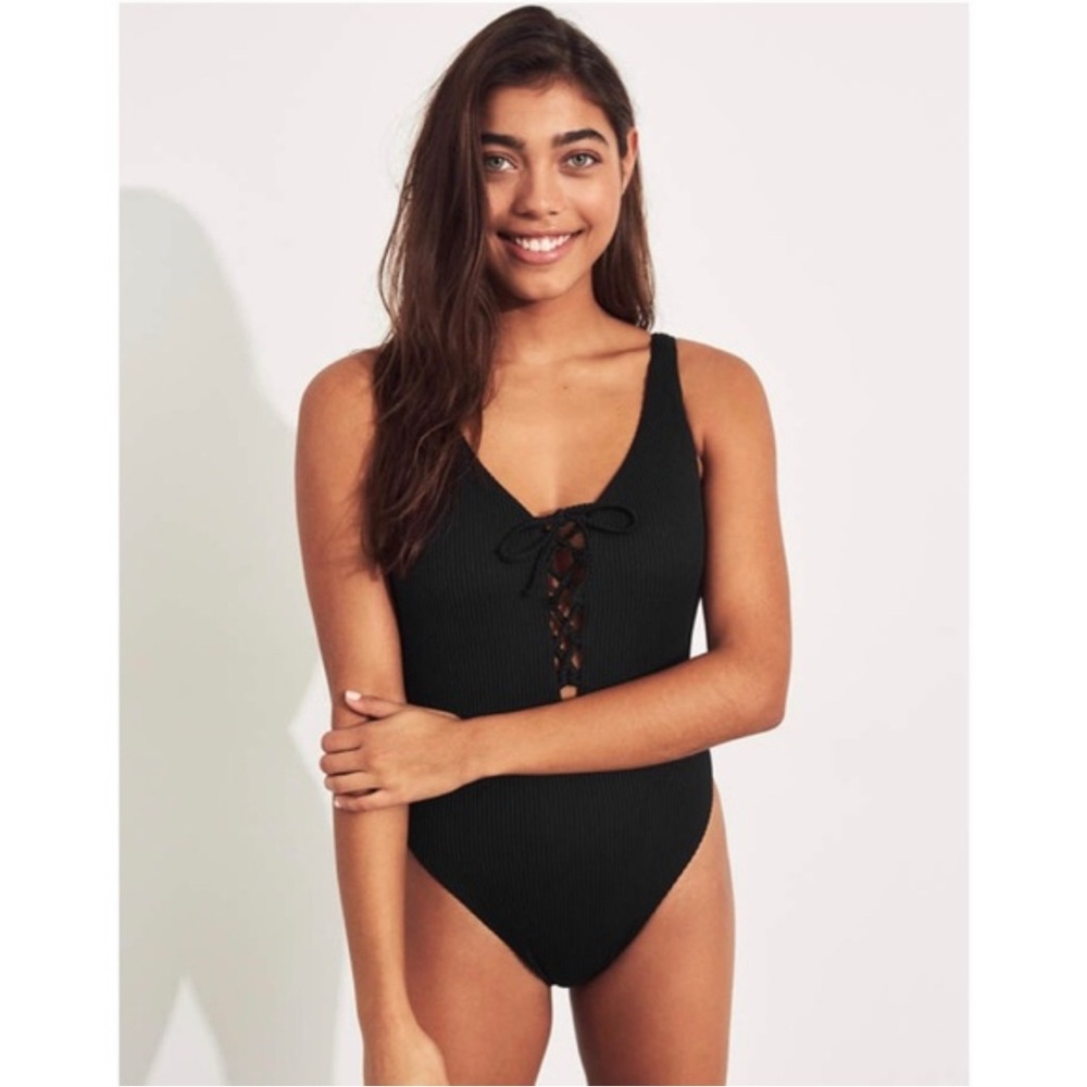 Hollister Ribbed Black One Piece Lace Front Swim Suit Sz S